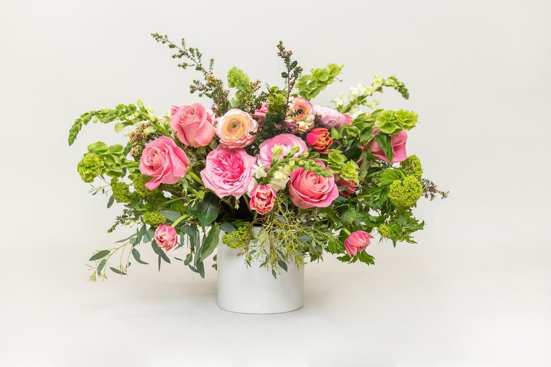 Image of Pastel Spray Style Arrangement