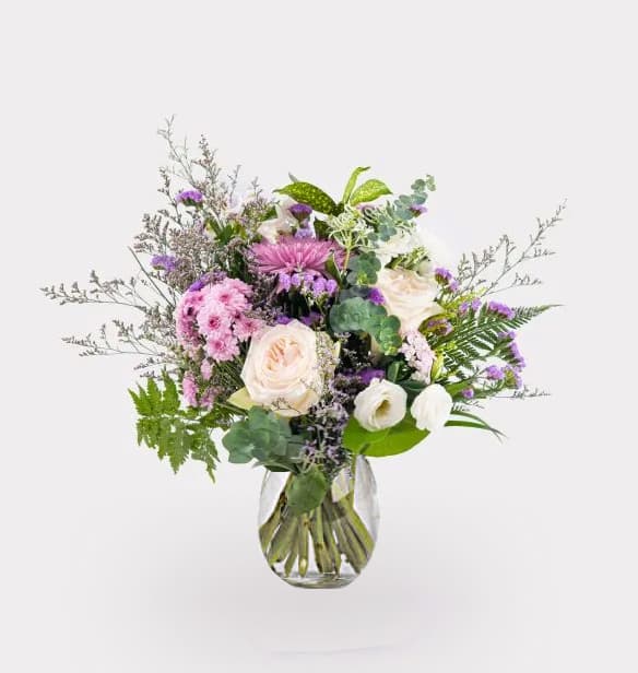 Thumbnail of Daily Posy in a Glass Vase